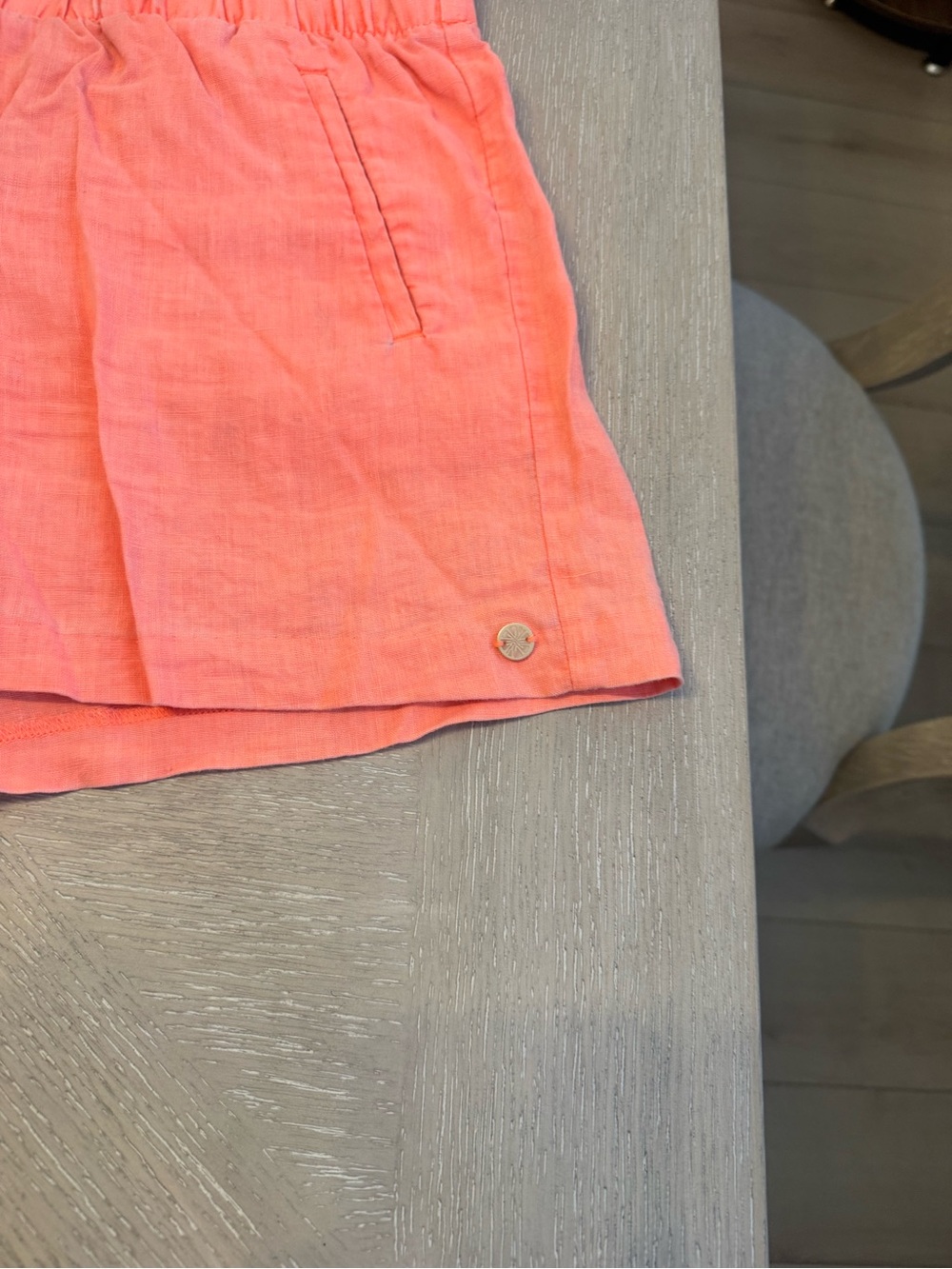 Lilly Pulitzer linen shorts - Picture 2 of 4